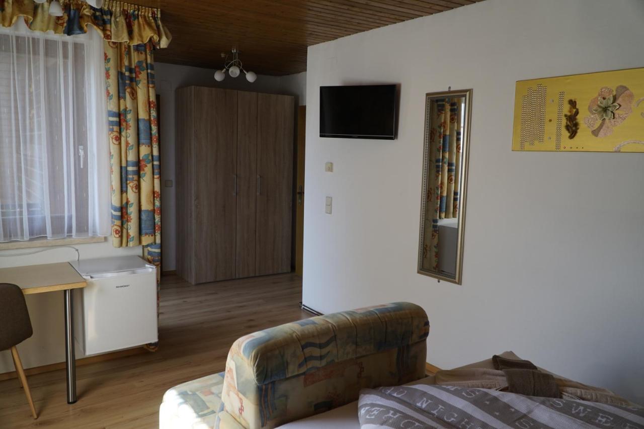 Pension-Ferienwohnung Rotar Faak am See Eksteriør billede
