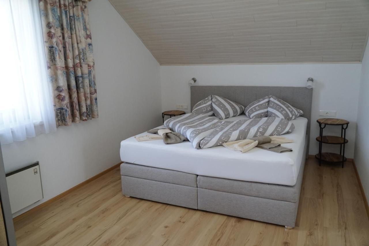 Pension-Ferienwohnung Rotar Faak am See Eksteriør billede